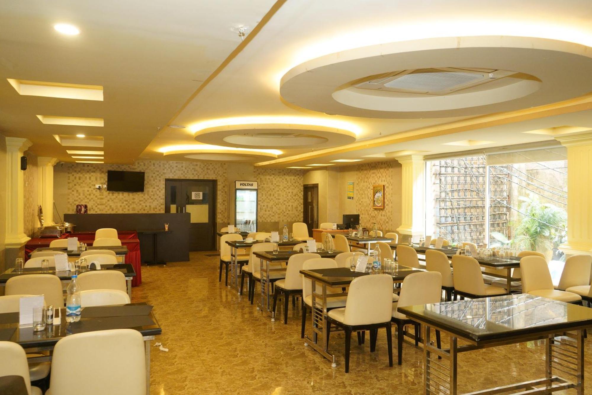 Geo Hotel بونديتْشيري المظهر الخارجي الصورة